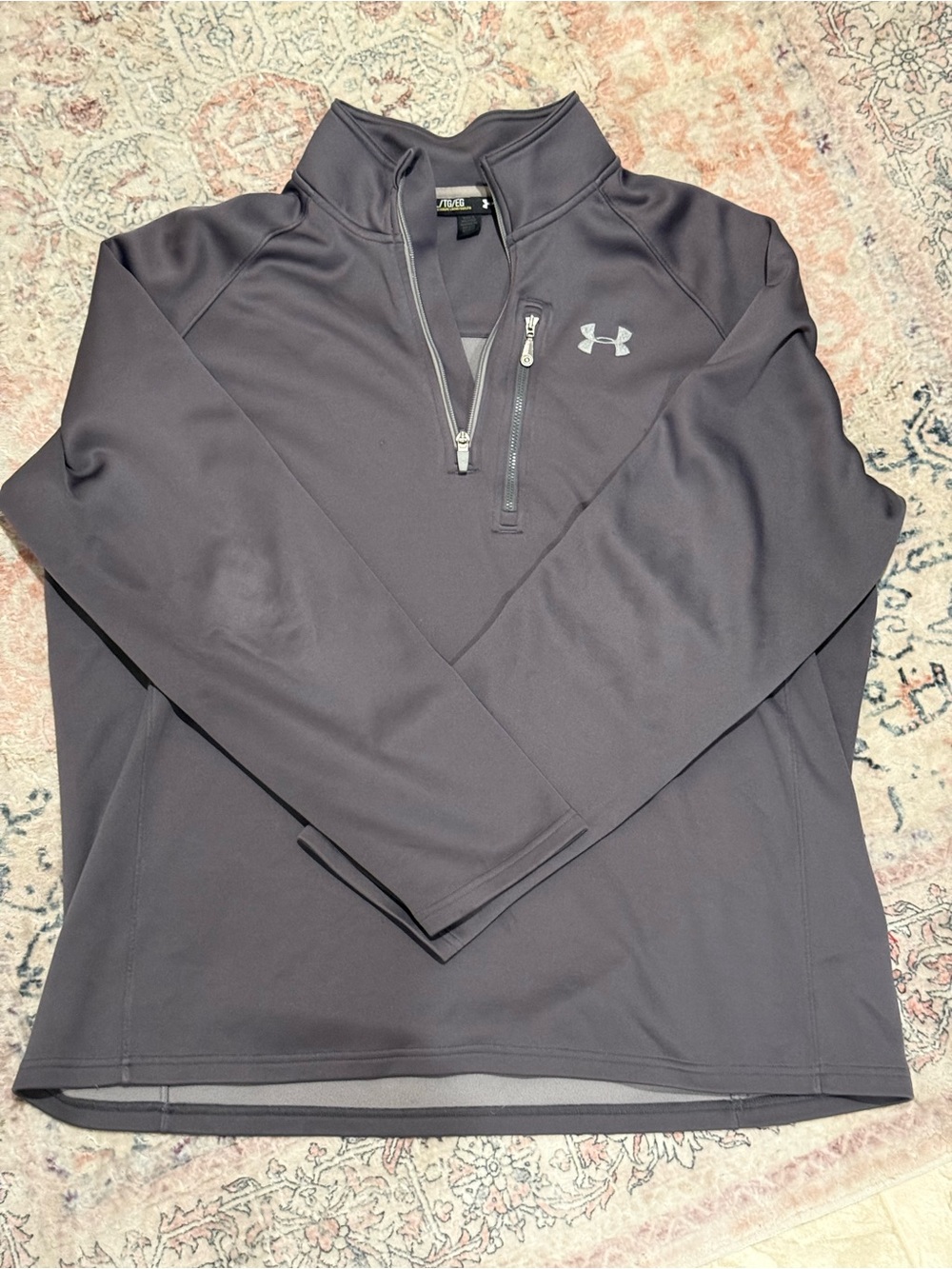 Under Armour Men’s Dark Gray 1/4 Zip Pullover